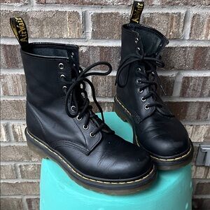 Dr. Martens Black Leather Boots 7